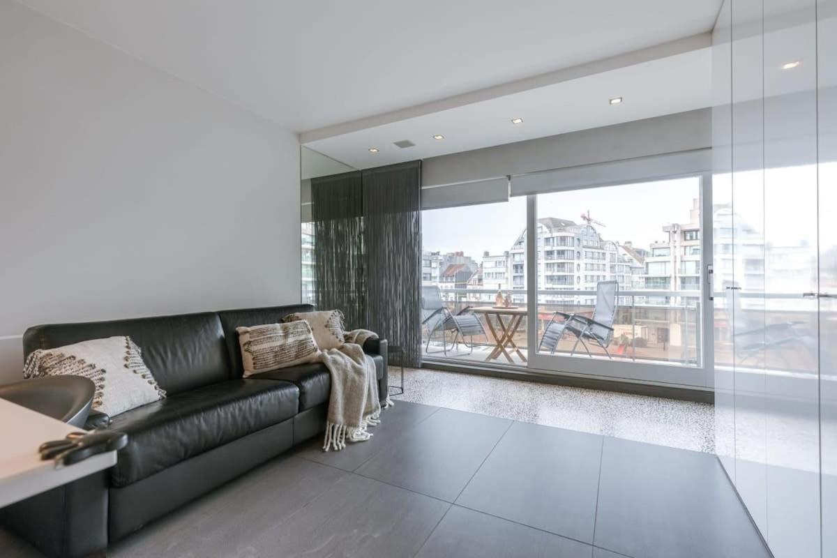 Modern Apartment In Centre Of Knokke Dış mekan fotoğraf