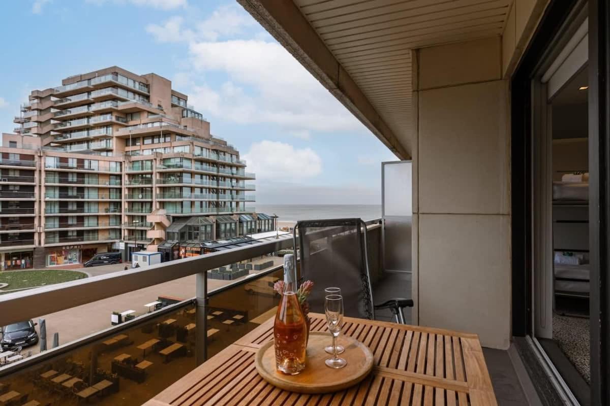 Modern Apartment In Centre Of Knokke Dış mekan fotoğraf